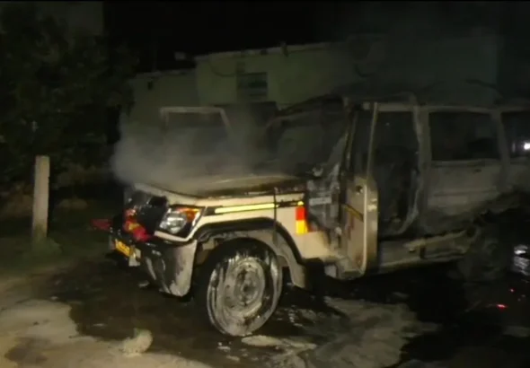 ambulance-fire-2026-10-08-23-06-07